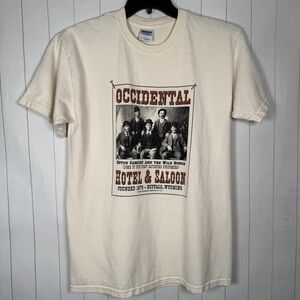 Vintage Gildan Ultra Cotton Graphic Tee Western Wyoming Saloon Cowboys T-shirt M